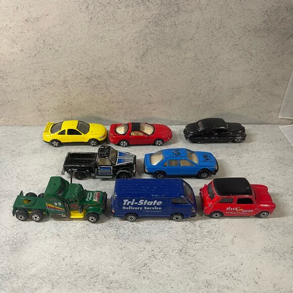 Assorted Motormax, Yatming and McToy Diecast Toy Vehicles - Lot of 8 - Used - Picture 5 of 11